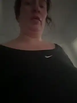 Engel mia online show from 02.20.26