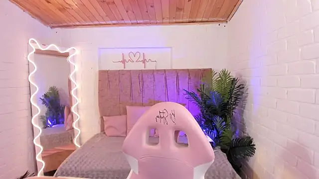 penelope tay1 online show from 03.19.25