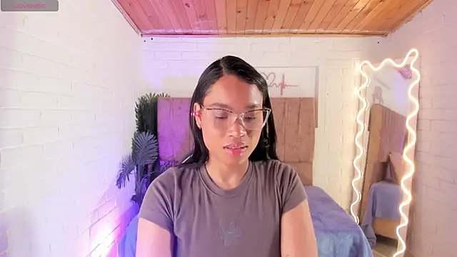 penelope tay1 online show from 11.18.25