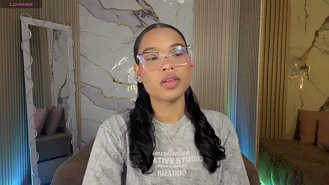 penelope tay1 online show from 04.17.26