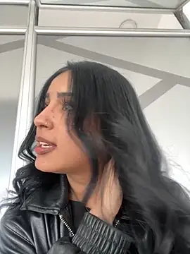 Emily-14 online show from 09.16.25