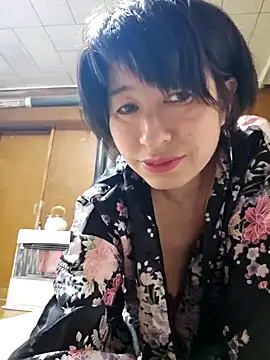 morikawa sayaka online show from 12.31.24