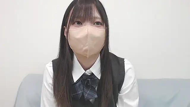 Snapshot of NAO_chan_xxx chatting on 10.22.25 NAO chan xxx online show from 10.22.25