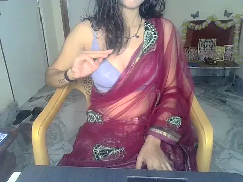 Snapshot of diyayourdil chatting on 10.29.25 diyayourdil online show from 10.29.25