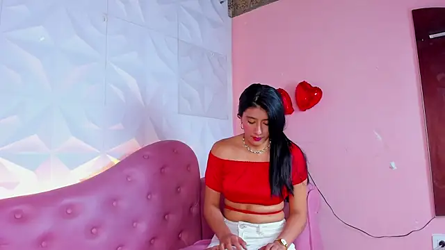 Snapshot of CarlaAlvez chatting on 03.21.25 CarlaAlvez online show from 03.21.25