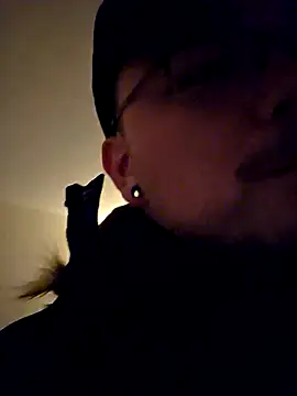 cmichaelxxx online show from 03.21.25