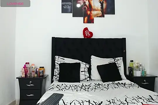 Snapshot of Beautifulkattia chatting on 01.14.25 Beautifulkattia online show from 01.14.25