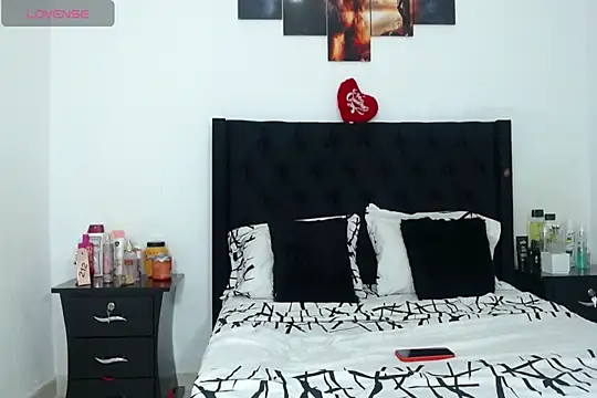 Snapshot of Beautifulkattia chatting on 01.17.25 Beautifulkattia online show from 01.17.25