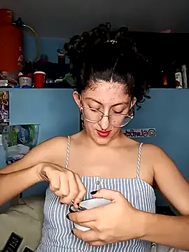 LoveElectra online show from 01.12.25