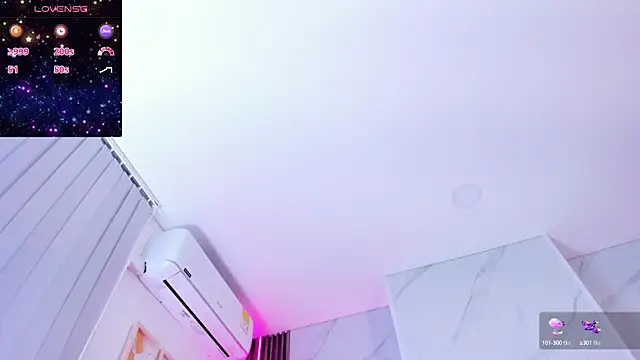 Chlooee   online show from 01.19.25