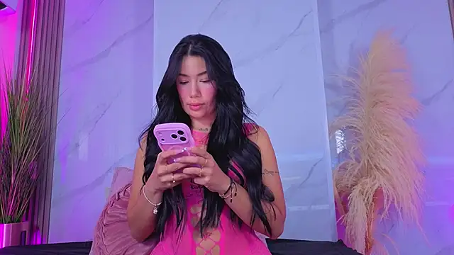Chlooee   online show from 06.08.26