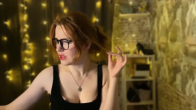 LaurenRossss online show from 12.16.24