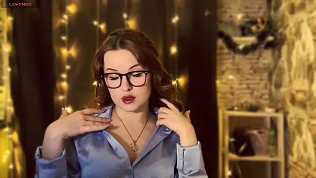 LaurenRossss online show from 01.15.25