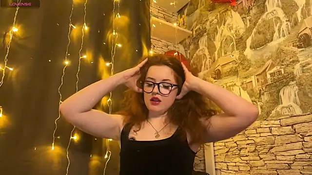 LaurenRossss online show from 02.11.25