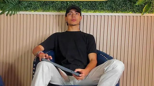JoshRashfordd online show from 09.12.25