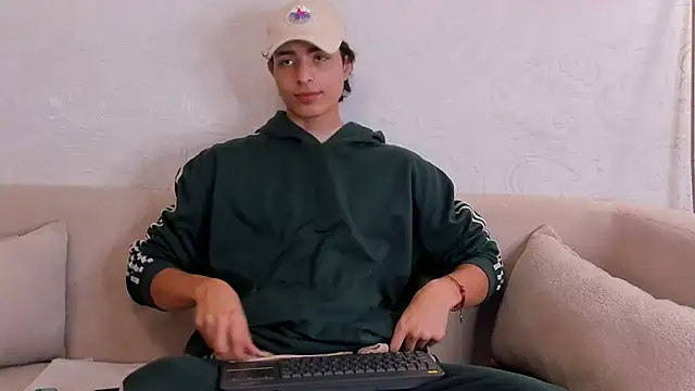 JoshRashfordd online show from 10.11.25