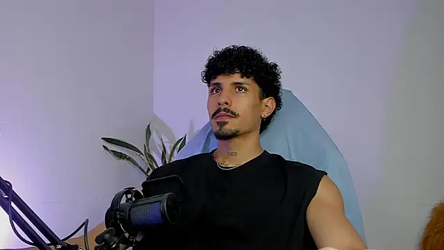 Lukeetaylor online show from 05.10.26