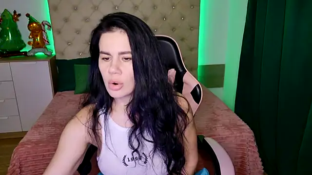 KattieSims online show from 01.13.25