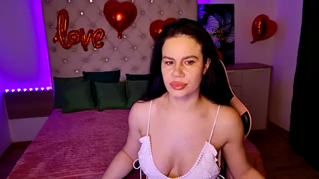 KattieSims online show from 02.06.25