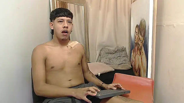 mr stiven  online show from 11.23.25