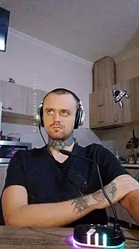 HappyZebra13 online show from 03.18.25