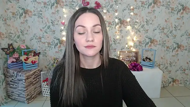 Lina Star S online show from 02.11.25