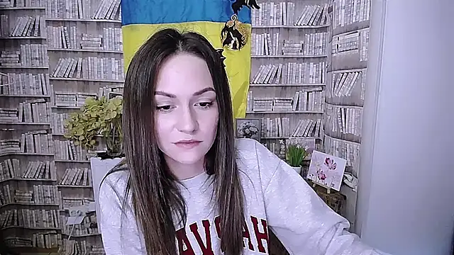 Lina Star S online show from 10.26.25