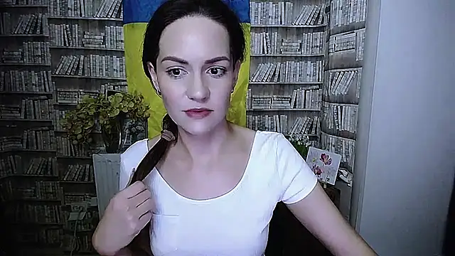 Lina Star S online show from 11.11.25