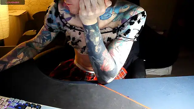 Julia dolls online show from 11.22.25