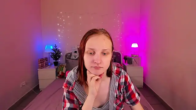 SallyFishery online show from 01.06.25