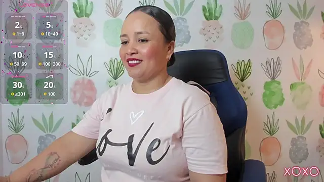 Snapshot of linda_rios_ chatting on 09.16.25 linda rios online show from 09.16.25