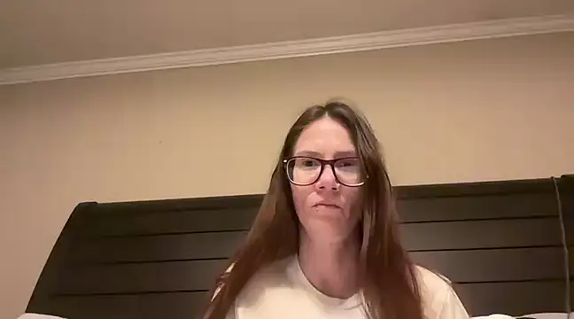 yourstrulylivy69 online show from 12.13.24