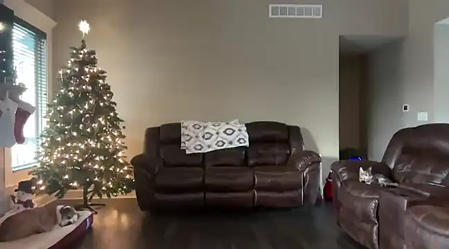 yourstrulylivy69 online show from 12.13.24