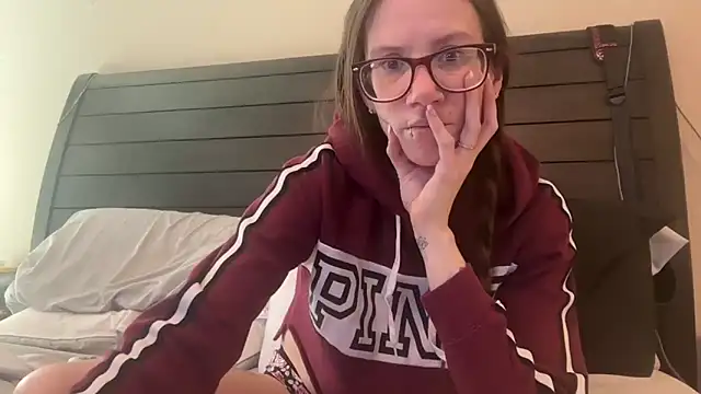 yourstrulylivy69 online show from 01.23.25