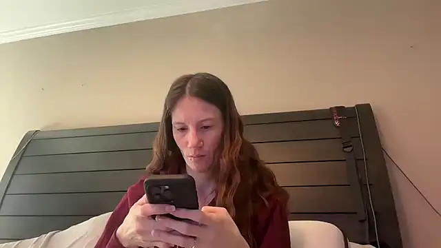yourstrulylivy69 online show from 01.28.25