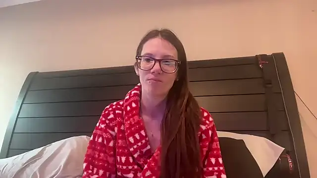 yourstrulylivy69 online show from 02.10.25