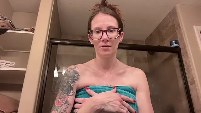 yourstrulylivy69 online show from 02.22.25