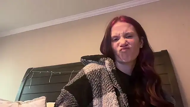 yourstrulylivy69 online show from 03.04.25