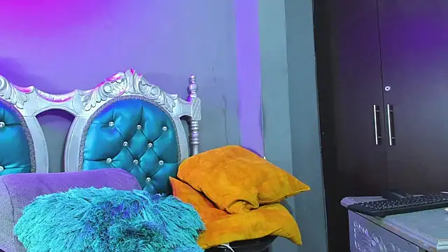 elizabeth rosa21 online show from 12.29.24