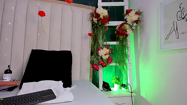africa holmes online show from 05.23.26