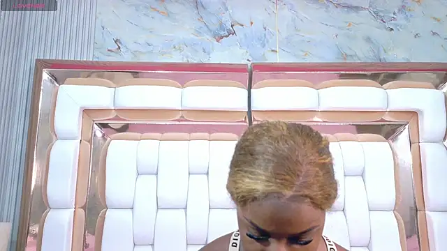 kinkyandsavage online show from 11.25.25