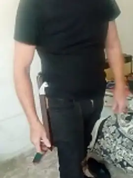 Snapshot of soy_5 chatting on 10.29.25 soy 5 online show from 10.29.25