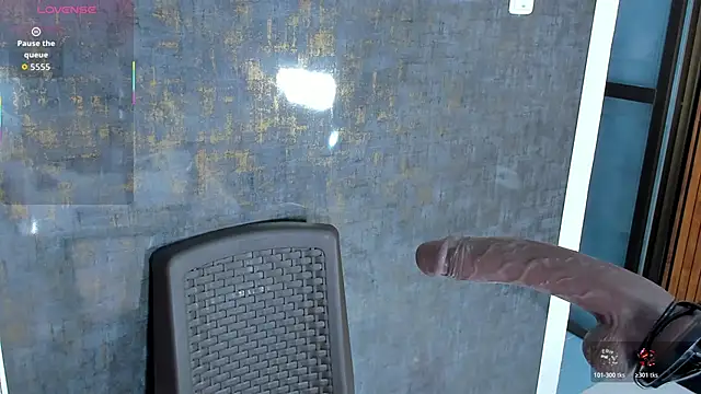 Snapshot of violett_collins_ chatting on 11.05.25 violett collins online show from 11.05.25