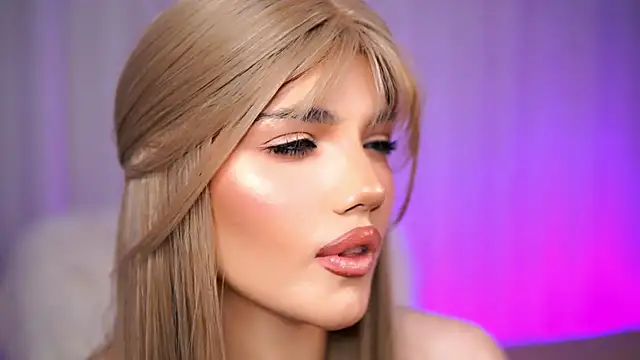 Snapshot of Graciane_Lee chatting on 01.11.25 Graciane Lee online show from 01.11.25