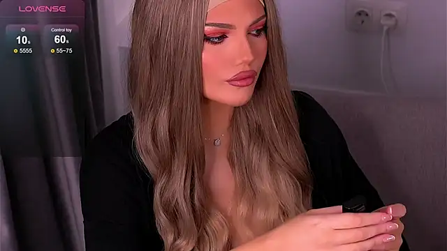 Snapshot of Graciane_Lee chatting on 09.24.25 Graciane Lee online show from 09.24.25