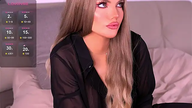 Snapshot of Graciane_Lee chatting on 09.25.25 Graciane Lee online show from 09.25.25