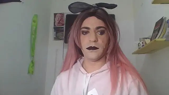 lunaxxxtreme online show from 11.04.25