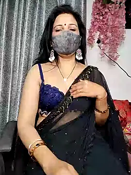 sexy bhabhi69 online show from 12.27.24