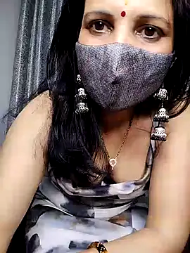 sexy bhabhi69 online show from 12.28.24