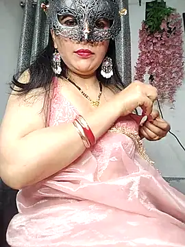 sexy bhabhi69 online show from 02.20.25